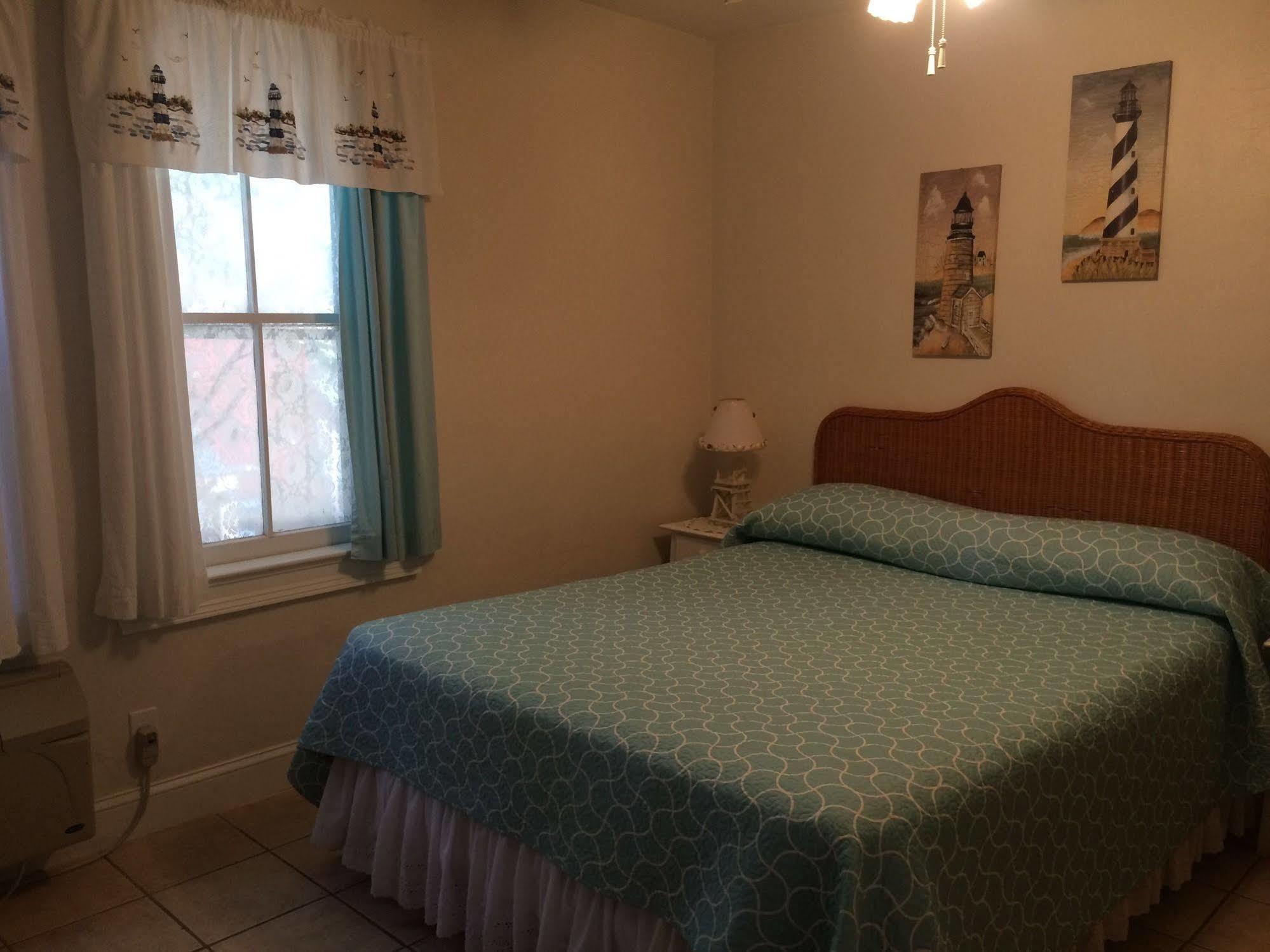 Angie'S Guest Cottage Virginia Beach Exterior foto